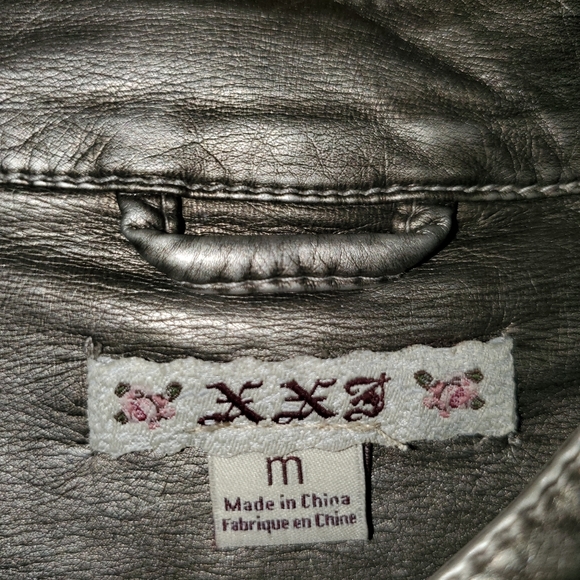 Jacket - Picture 4 of 4